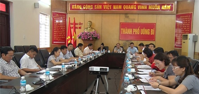 Đánh giá kết quả thực hiện qui chế dân chủ cơ sở