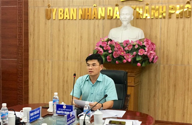 UBND thành phố giao ban thường kỳ 