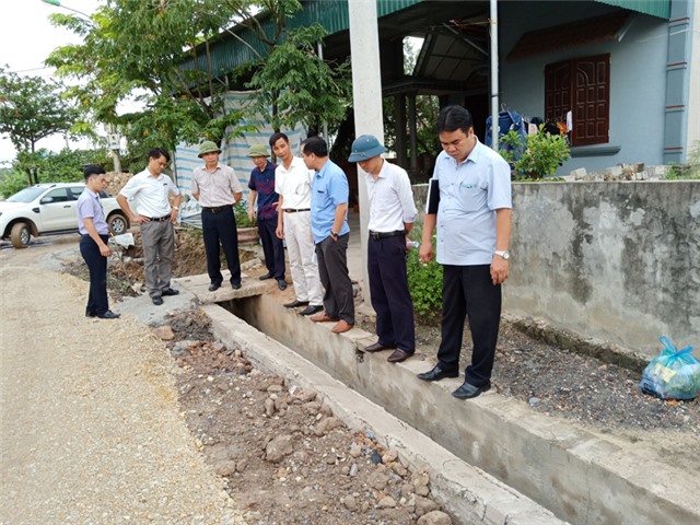 Bí thư Thành ủy Trần Văn Lâm kiểm tra tiến độ thi công một số công trình, dự án