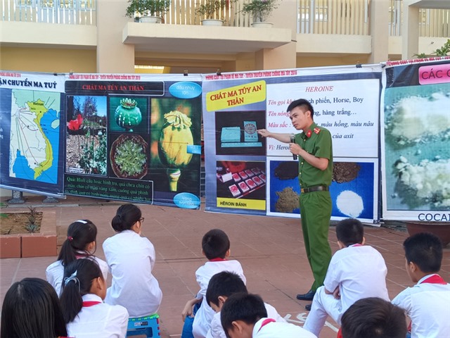 Tuyên truyền phòng chống tội phạm, tệ nạn xã hội tại THCS Trưng Vương