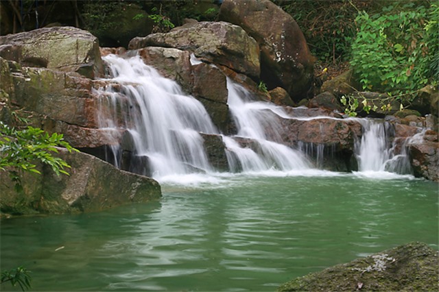 Đến Uông Bí vào mùa thu có gì hấp dẫn?