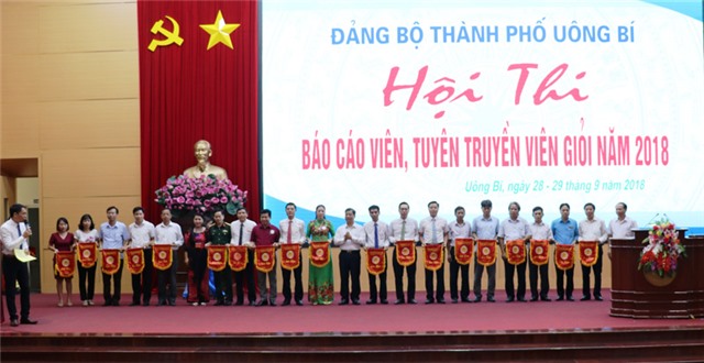 24 thí sinh tham gia Hội thi báo cáo viên, tuyên truyền viên giỏi thành phố Uông Bí năm 2018