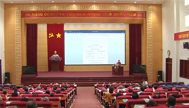 Tập huấn nâng cao năng lực điều tra hộ nghèo, hộ cận nghèo