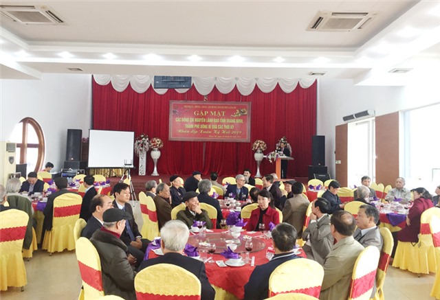 Gặp mặt nguyên lãnh đạo tỉnh và thành phố nhân dịp Xuân Kỷ Hợi