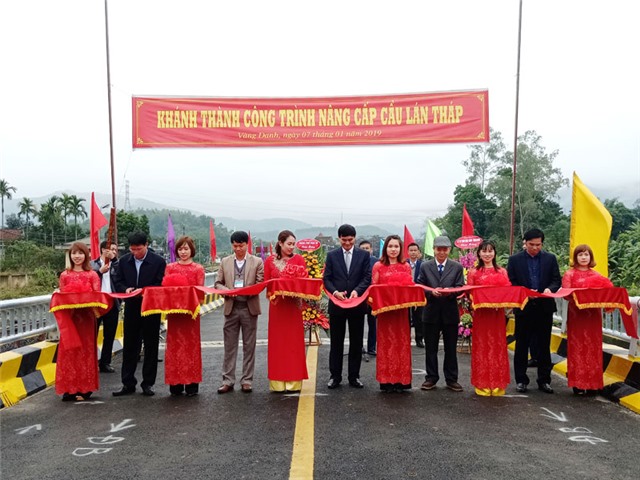 Khánh thành, thông xe cầu Lán Tháp, phường Vàng Danh