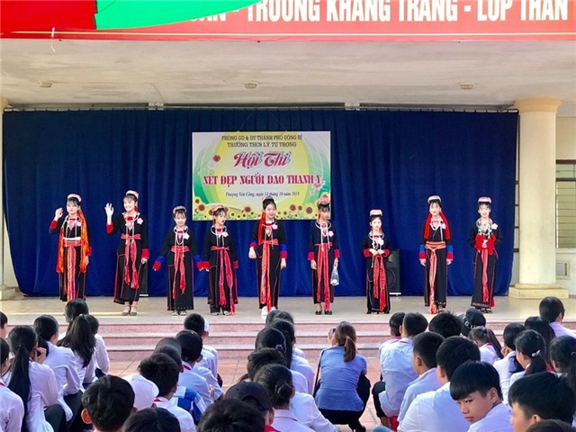 Trường THCS Lý Tự Trọng: Hội thi Nét đẹp người Dao Thanh Y   