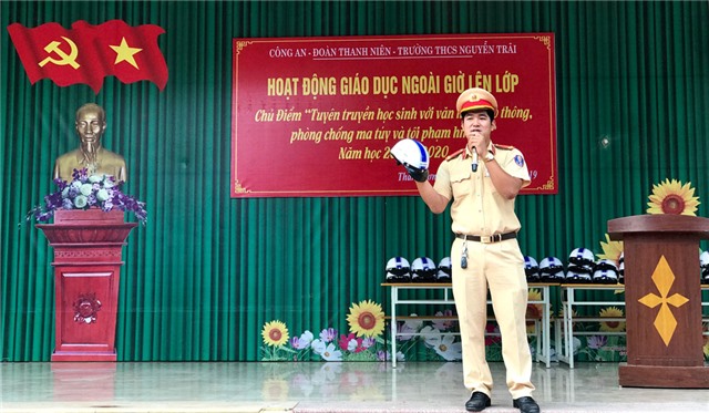 Tuyên truyền đảm bảo an toàn giao thông, phòng, chống tội phạm trong thanh thiếu niên