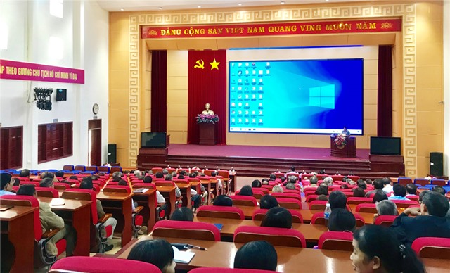 Bồi dưỡng nghiệp vụ cho cán bộ mặt trận cơ sở 