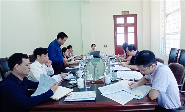 Đoàn giám sát HĐND thành phố làm việc với UBND thành phố về thực hiện Nghị quyết 287