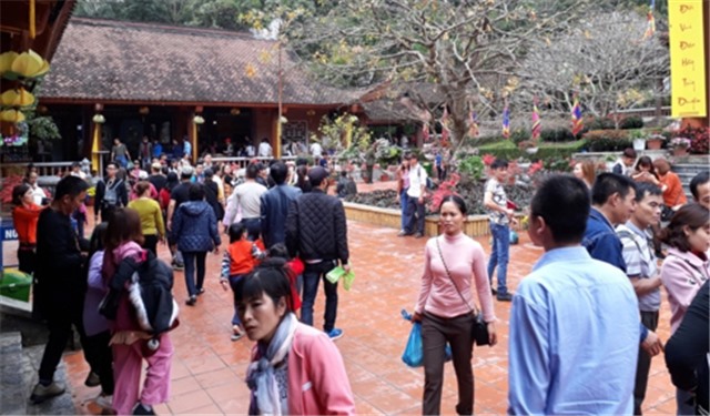 3 ngày tết, lượng khách tới Yên Tử tăng trên 29%