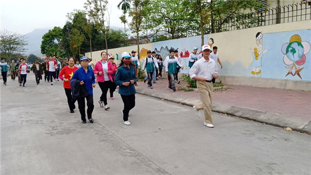 Phường Vàng Danh tổ chức ngày chạy Olympic vì sức khỏe toàn dân, hưởng ứng ngày Quốc tế Hạnh phúc 