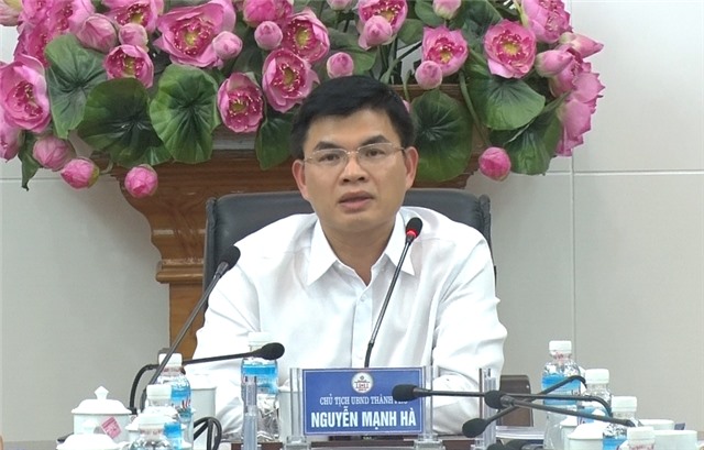 UBND thành phố giao ban thường kỳ