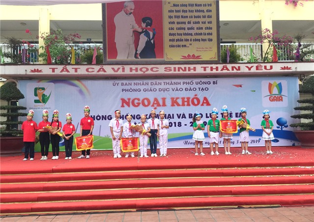 Ngoại khóa phòng chống xâm hại và bạo lực trẻ em 