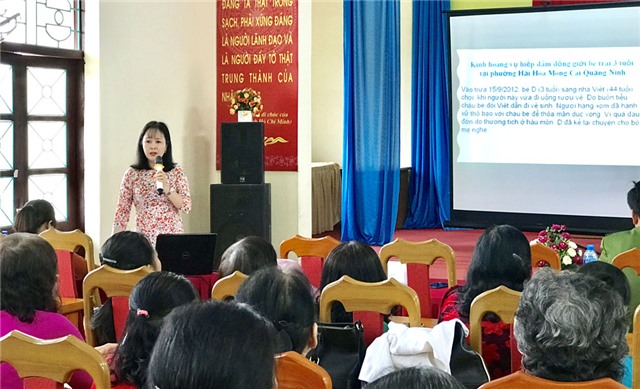 Tuyên truyền đảm bảo an toàn cho phụ nữ và trẻ em gái