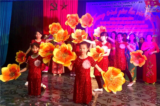 Phường Trưng Vương: Giao lưu văn nghệ chào mừng thành công Đại hội MTTQ thành phố