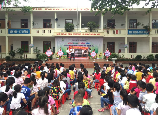 Tiểu học Quang Trung: Ngoại khóa Phòng tránh xâm hại, tai nạn đuối nước cho trẻ em