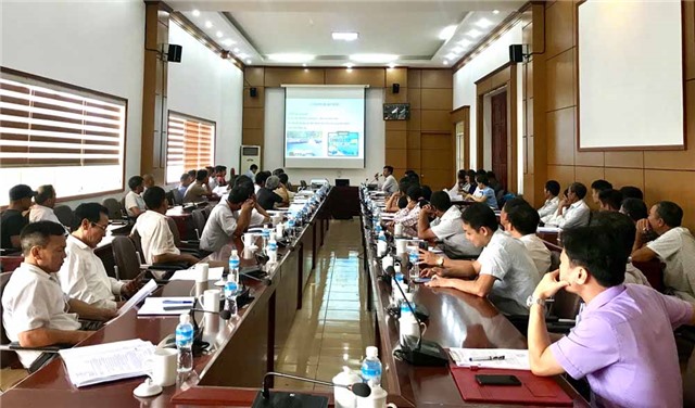 Tập huấn kỹ thuật nuôi tôm thẻ chân trắng