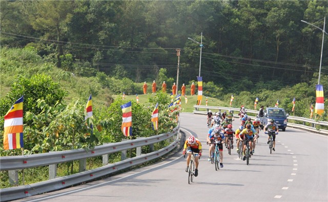 CLB Xe đạp thể thao Uông Bí: Kỷ niệm 5 năm ngày thành lập