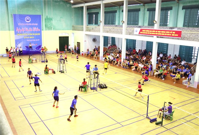 Tưng bừng khai mạc Ngày hội VHTT công nhân viên chức lao động tỉnh Quảng Ninh lần thứ VII