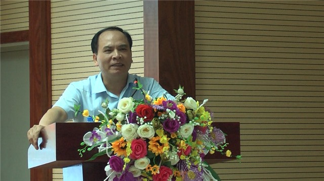 Đại biểu Quốc hội khóa 14 tiếp xúc cử tri Uông Bí