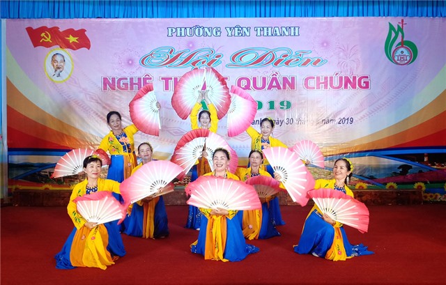 Hội diễn nghệ thuật quần chúng phường Yên Thanh