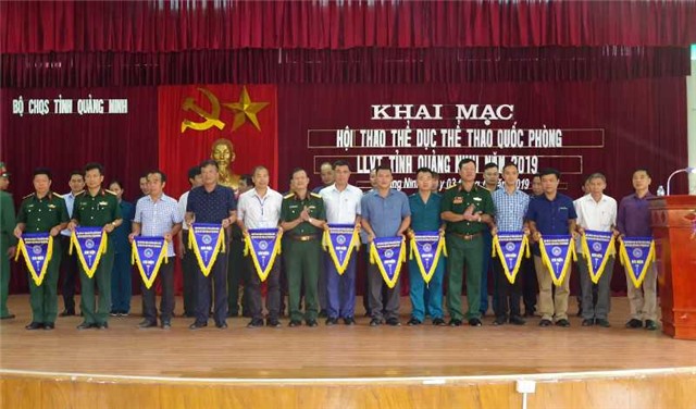 Khai mạc Hội thao TDTT quốc phòng LLVT tỉnh