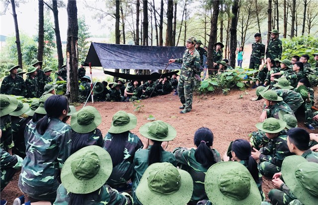 Hơn 200 thanh thiếu niên tham gia "Học hè quân đội" khóa 3