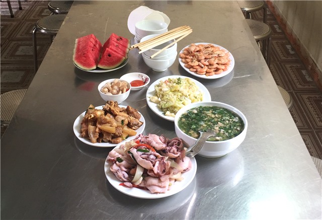 Hơn 70 công đoàn cơ sở tổ chức “Ngày cơm công đoàn” lần thứ nhất 