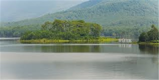 Hồ nước được ví như Đà Lạt thu nhỏ ở Quảng Ninh