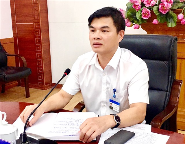 UBND thành phố giao ban công tác tuần