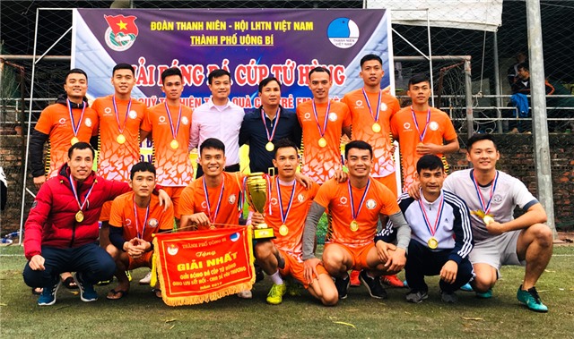 FC Cột Đồng Hồ vô địch giải bóng đá Cúp Tứ Hùng