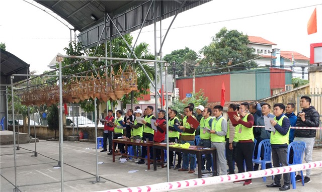 Hội thi tiếng hót chim vành khuyên