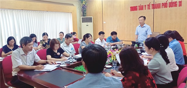 Sơ kết công tác y tế, chăm sóc, bảo vệ sức khỏe nhân dân