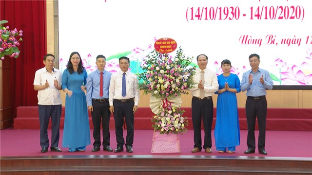 Gặp mặt kỷ niệm 90 năm ngày thành lập Hội Nông dân Việt Nam