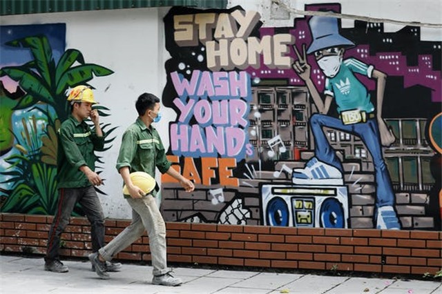 Báo Australia: Châu Âu có thể học hỏi gì từ các nước như Việt Nam trong công tác phòng chống COVID-19?