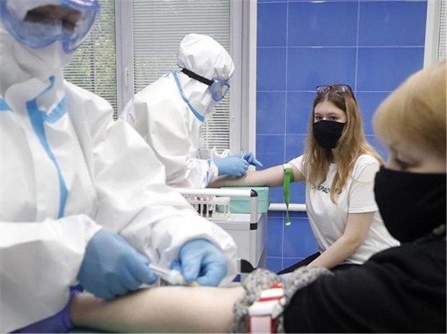 Ba vấn đề trước khi vaccine COVID-19 lộ diện