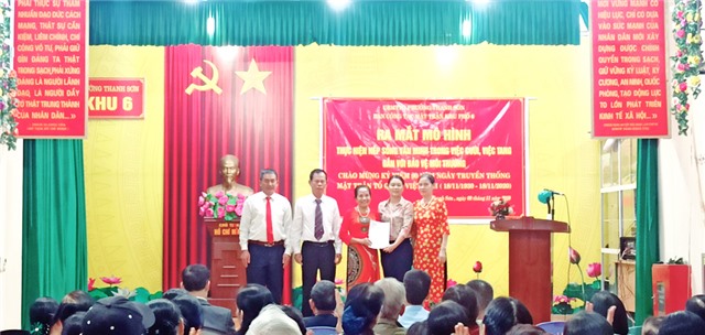 Khu 6, phường Thanh Sơn ra mắt mô hình thực hiện nếp sống văn minh trong việc cưới, việc tang gắn với bảo vệ môi trường