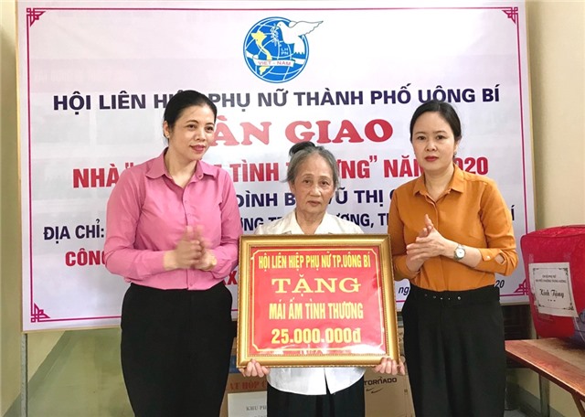 Phụ nữ Uông Bí với phong trào dân vận khéo