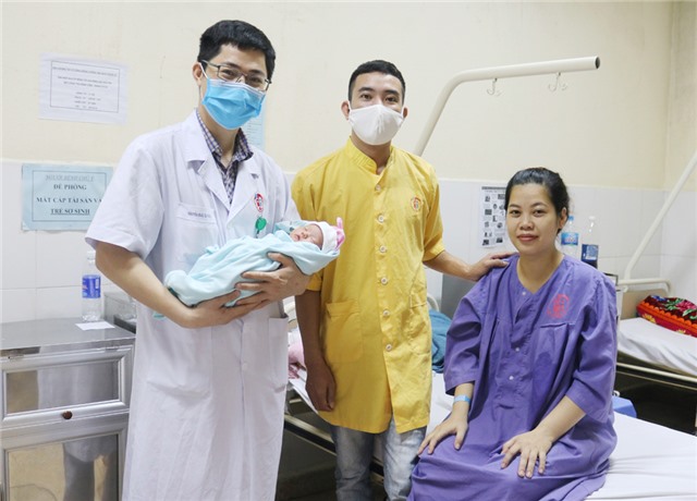 Hỗ trợ sinh sản bằng phương pháp IUI mang lại hy vọng cho các cặp vợ chồng vô sinh, hiếm muộn