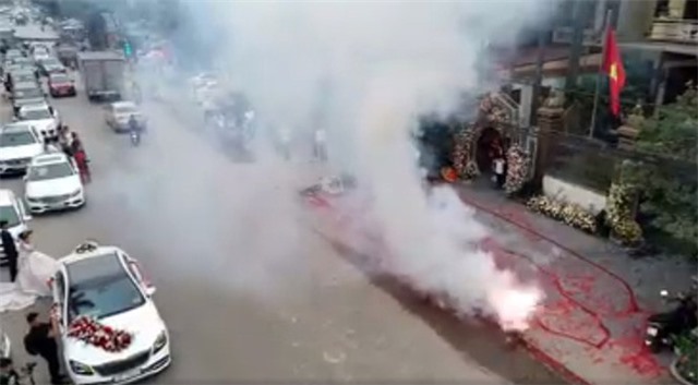 Từ 11/1/2021, người dân được sử dụng pháo hoa trong đám cưới, lễ, sinh nhật