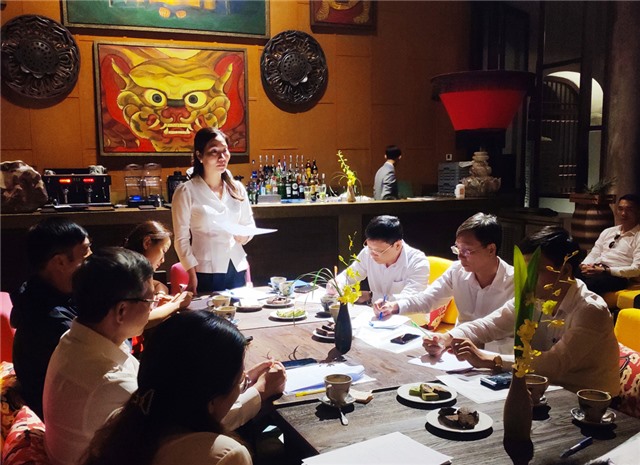 Đồng chí Nguyễn Thị Hạnh, Phó Chủ tịch UBND tỉnh tổng duyệt  lễ khai mạc chương trình “Yên Tử - Về miền đất Phật mùa thu, tưởng nhớ Phật hoàng Trần Nhân Tông năm 2020”