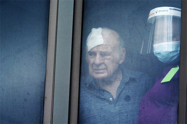 Hơn 68,4 triệu người mắc COVID-19 trên thế giới, số ca mắc tại châu Âu vượt 20 triệu trường hợp