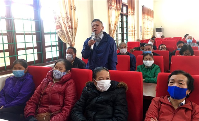 Đại biểu HĐND phường Phương Đông tiếp xúc cử tri