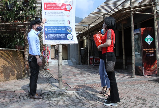 Phòng, chống dịch Covid-19 cho du khách tham quan Yên Tử