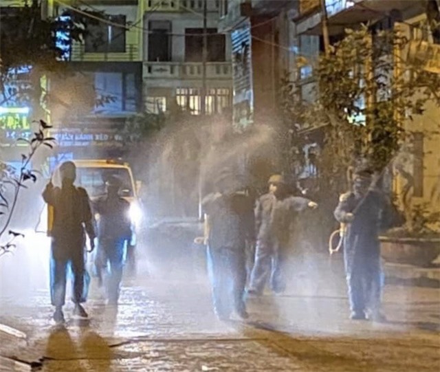 Mỗi người dân là một "pháo đài" chống dịch