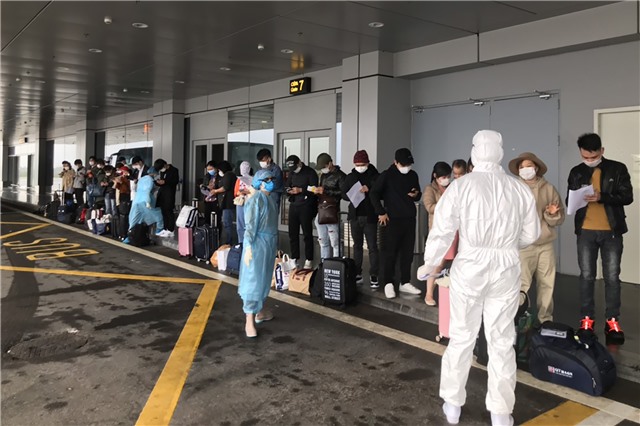 "Thời chiến" chống "giặc" Covid-19