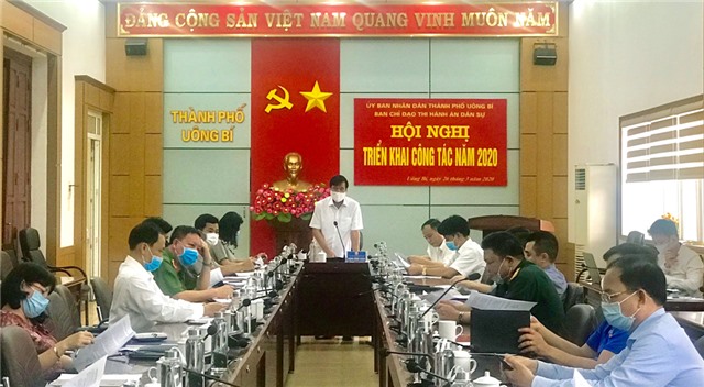 Họp Ban chỉ đạo thi hành án dân sự thành phố Uông Bí
