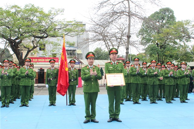 Trung Đoàn CSCĐ Đông Bắc: Ra quân huấn luyện, phát động thi đua năm 2020