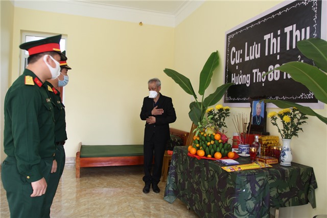 Hội Người Việt Nam tỉnh Odessa (Ukraina) gửi thư cảm ơn Trung đoàn 244