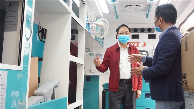 Quảng Ninh trang bị 3 xe cứu thương, phòng dịch tiêu chuẩn quốc tế cho ngành Y tế